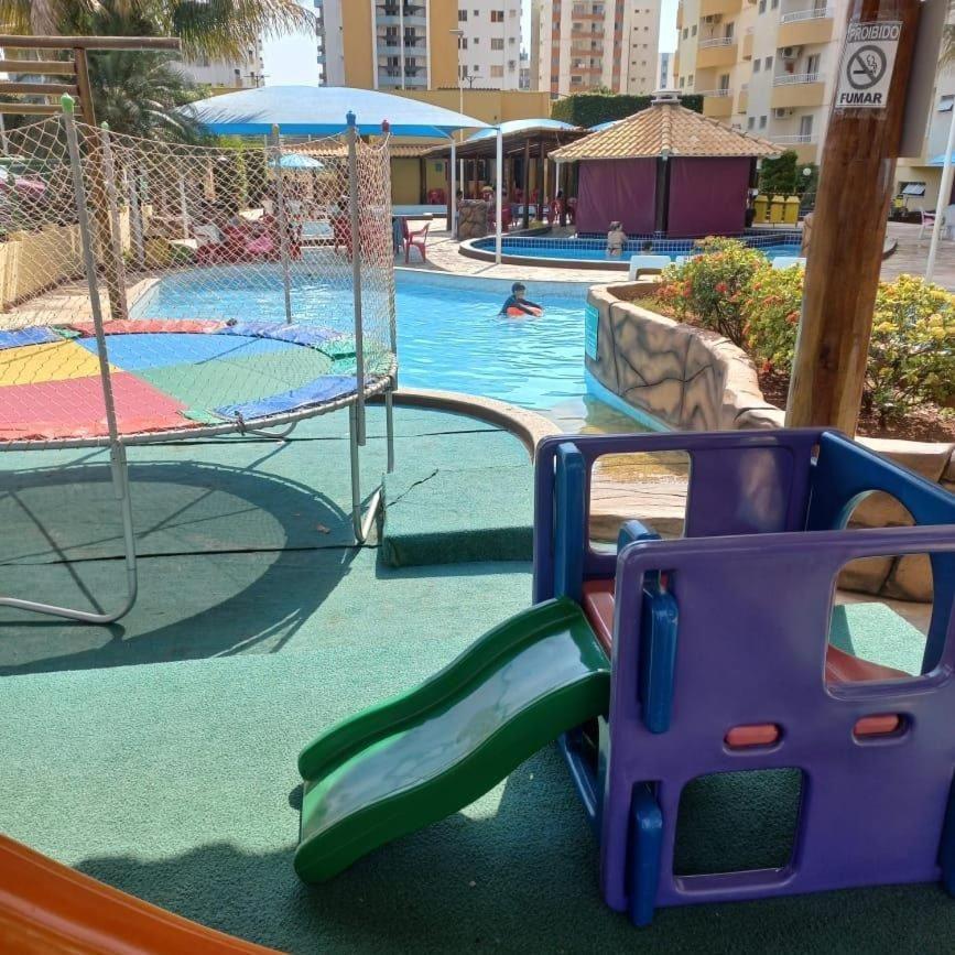 Suite Thermas Place Caldas Novas Exterior photo