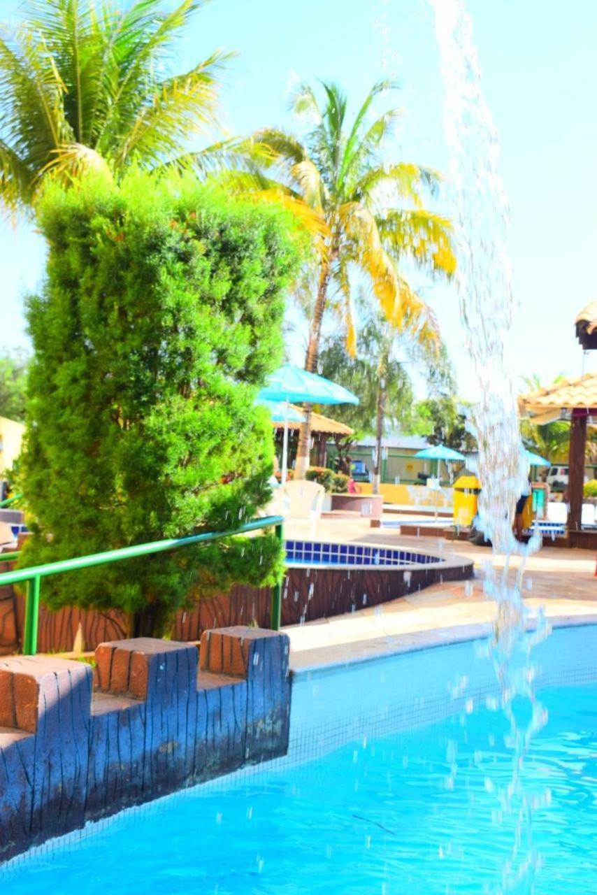 Suite Thermas Place Caldas Novas Exterior photo