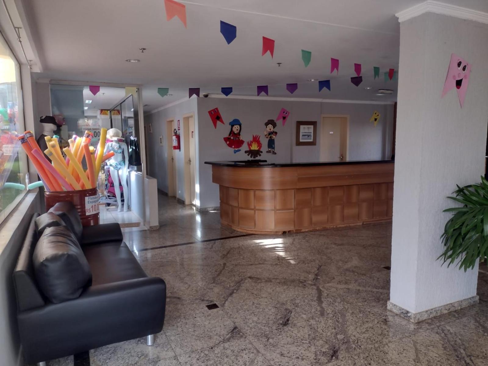 Suite Thermas Place Caldas Novas Exterior photo